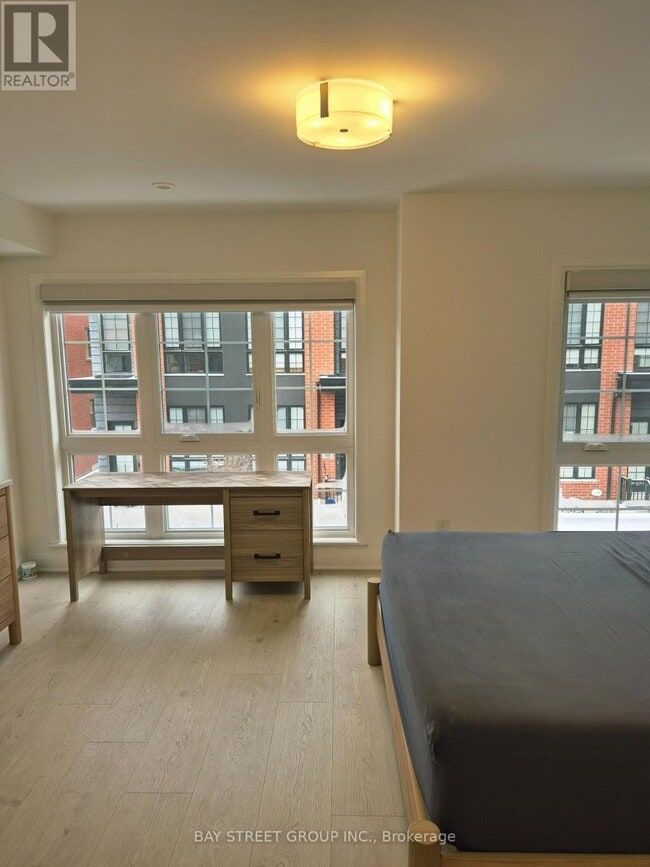 Building Photo - 114 Alton Cres