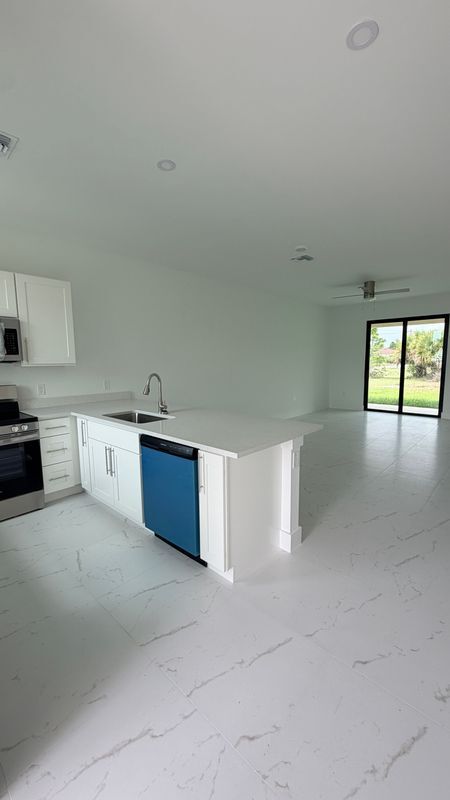 Foto del edificio - 1105 Dean St E