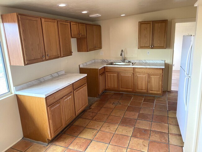 Foto del edificio - 7268 E Eastview Dr