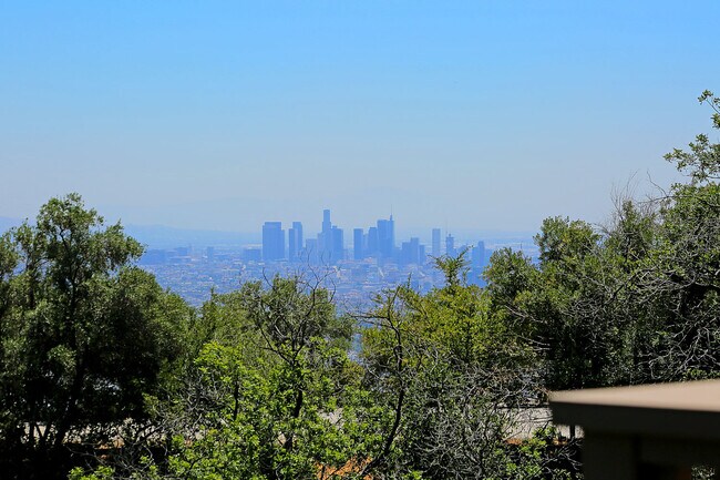 Foto del edificio - 8742 APPIAN Way