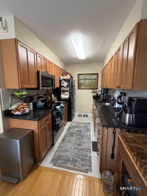 Foto del edificio - 101 Grove St