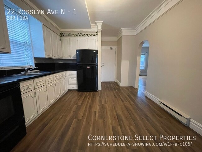 Building Photo - ALL INCLUSIVE, spacious 2 bedroom
