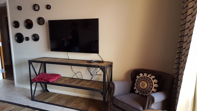 Foto del edificio - 1635 N US Highway 1