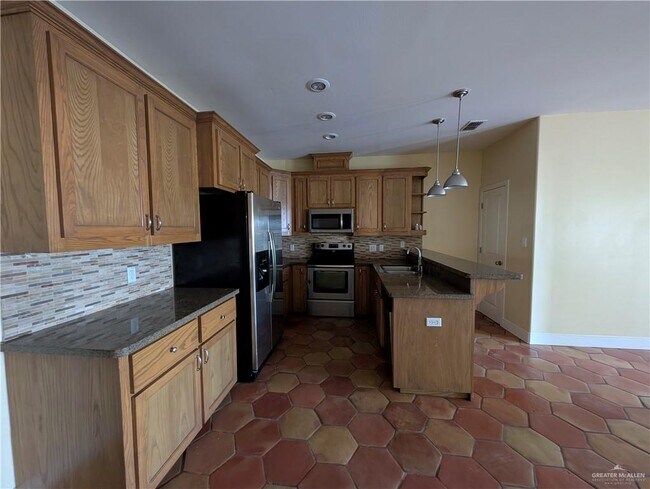 Foto del edificio - 1412 Keeton Ave