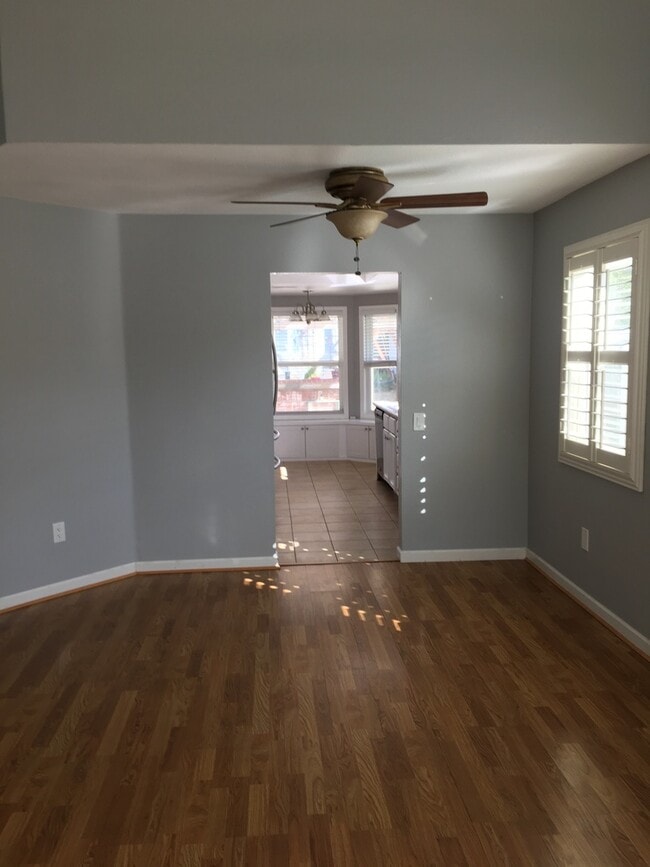 Foto del edificio - Coming Soon......Single Family Home! Solar Powered! Pet Friendly! Landscaper Included!