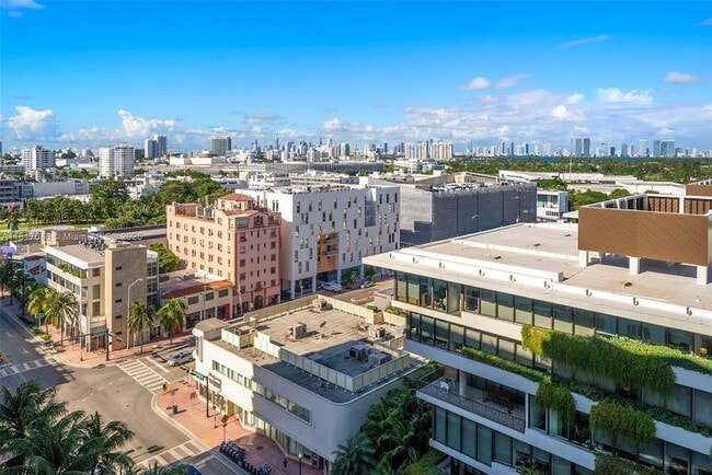 Foto del edificio - 2301 Collins Ave