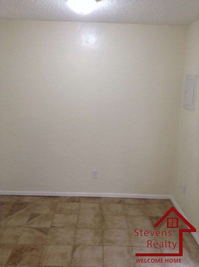 Foto del edificio - 2111 NW Lindy Ave