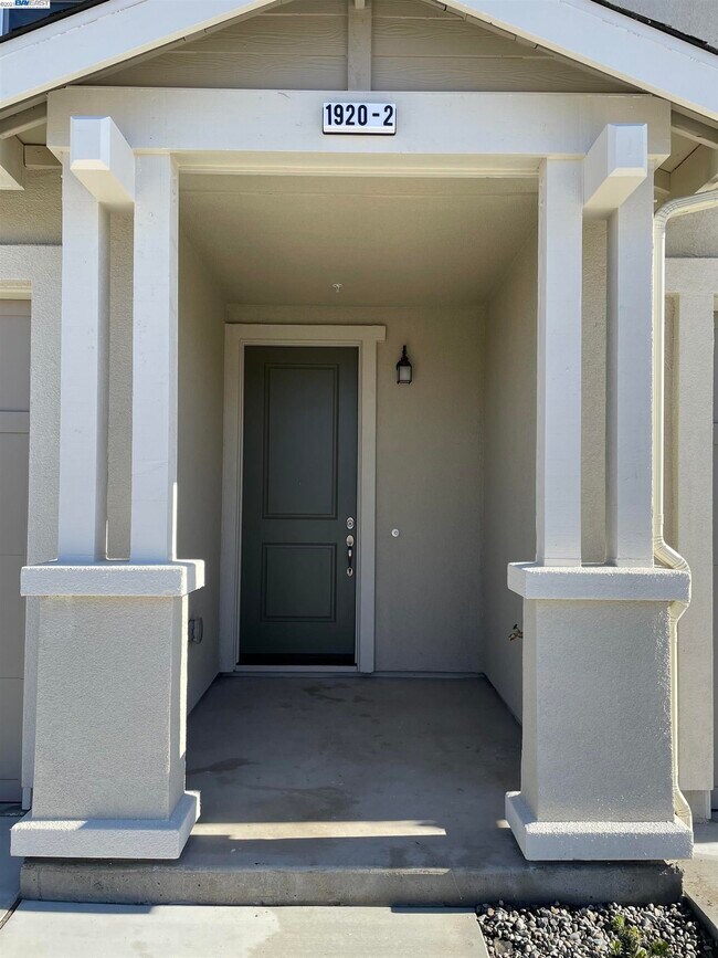 Foto del edificio - 1920 Monroe Ct