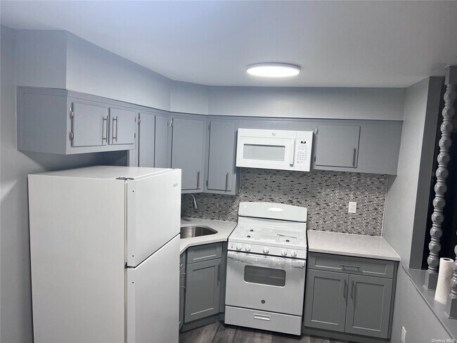 Foto del edificio - 138-30 Redding St