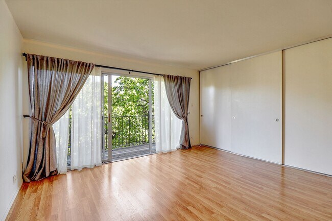 Foto del edificio - 425 Orange St