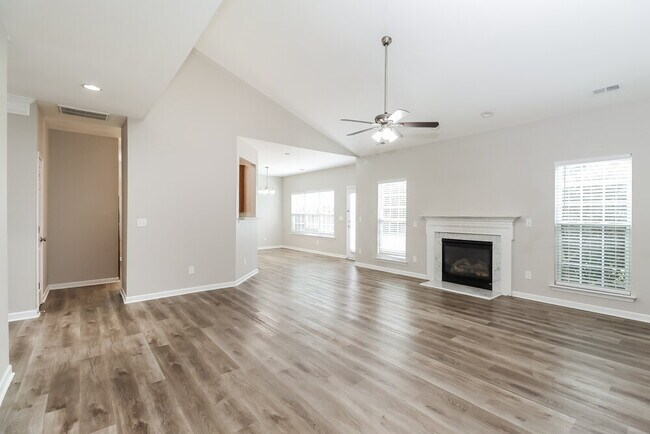 Foto del edificio - 4405 Spring Frost Ct