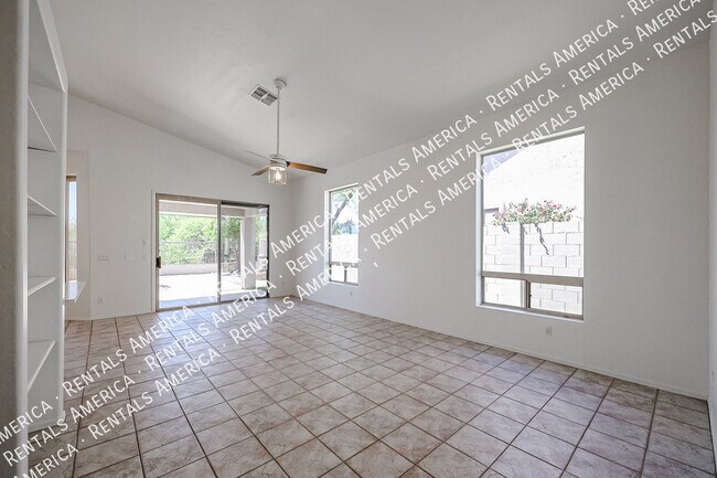 Building Photo - 3055 N Red Mountain