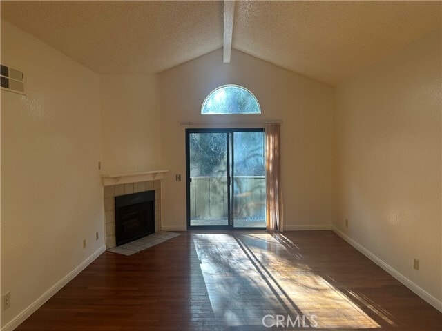 Building Photo - 22790 Lakeway Dr