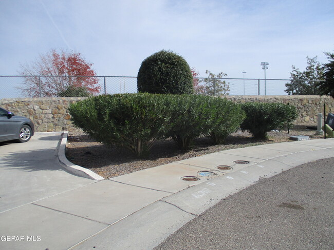 Building Photo - 14313 Gil Reyes Dr