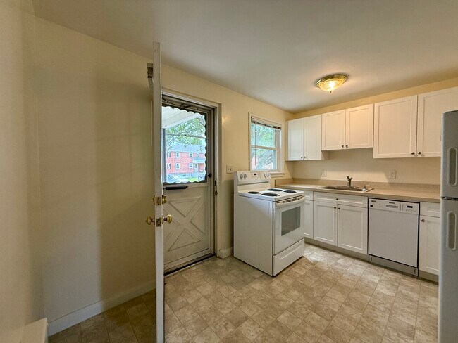 Foto del edificio - Arlington Gardens Apartments