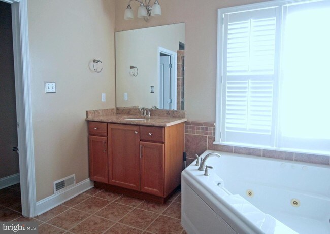 Foto del edificio - 3151 Woods Edge Dr