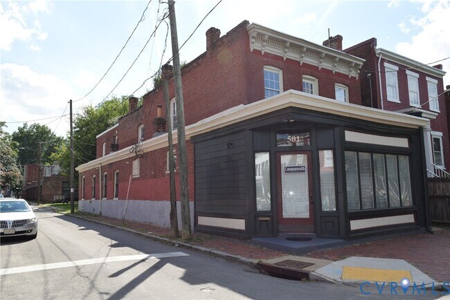 Foto del edificio - 501 W Clay St