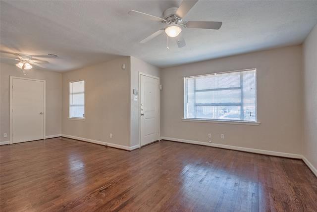 Foto del edificio - 2476 Highwood Dr