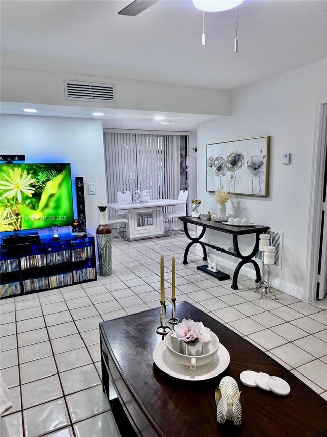Foto del edificio - 8420 SW 133rd Avenue Rd
