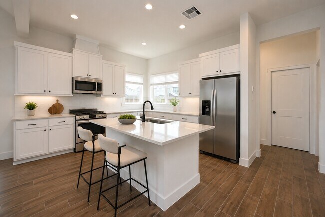 Building Photo - 1535 Cathedral Bend Drive