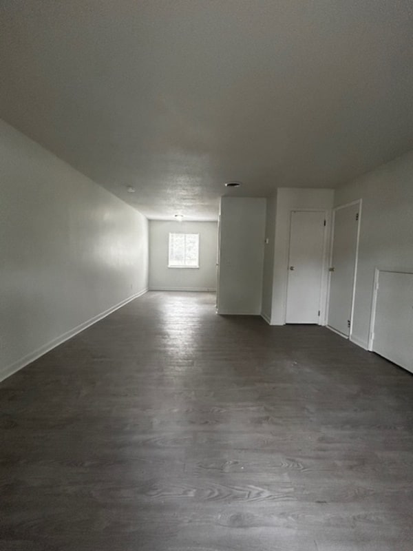 Building Photo - 1829 Tall Pines Cir