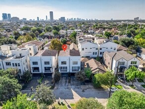 Building Photo - 1808 Ridgewood St