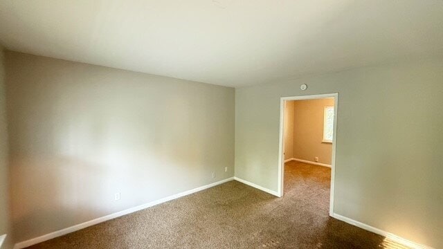 Building Photo - WARREN TWP - 4 BEDROOM TWO STORY WITH 2.5 BATHS AVAILABLE NOW!