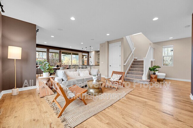 Foto del edificio - 8152 E 49th Pl