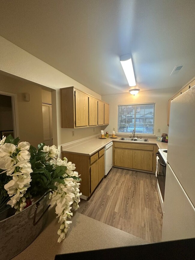 Foto del interior - Foothill Manor Townhomes