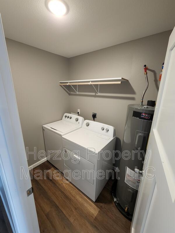 233 Legion Field Rd Unit Apt. 205, Marshall, MN 56258 Condo for Rent