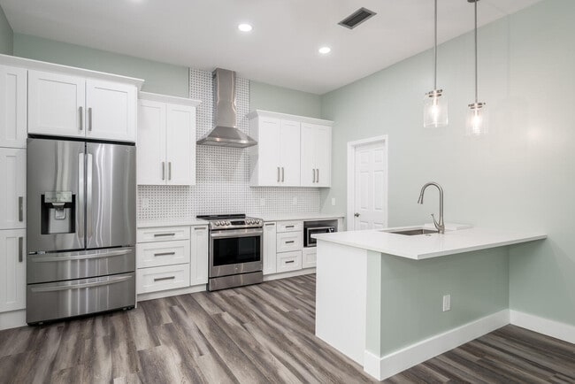 Building Photo - 7481 Campo Florido