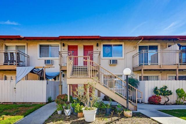 Foto del edificio - 1025 Estes St