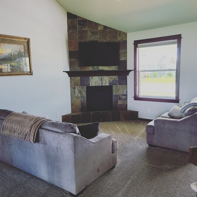 Living Room - 1702 Roundup Blvd
