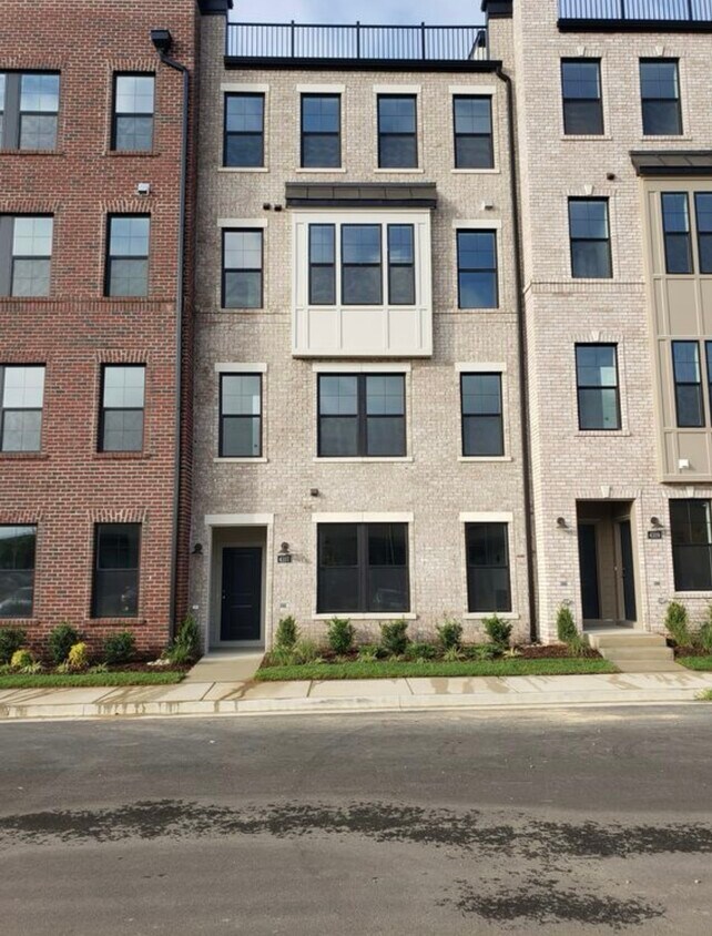 Primary Photo - 4107 Greybull Dr