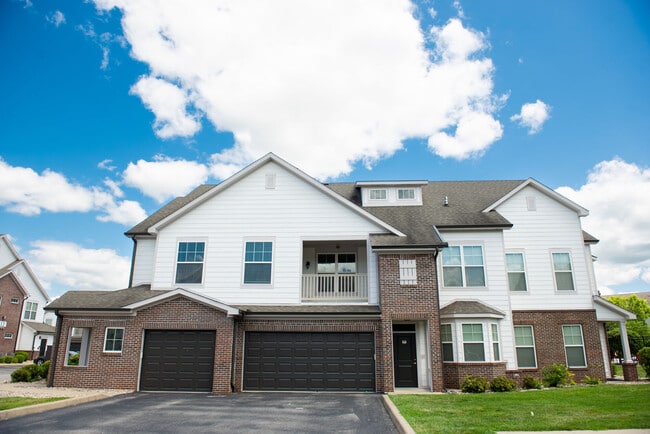 Building Photo - Sycamore Terrace