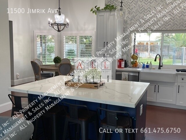 Foto del edificio - 11500 Jimrik Ave