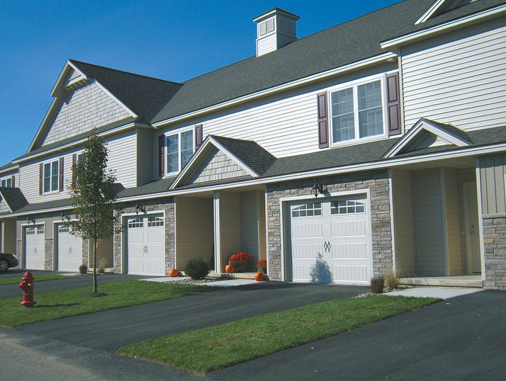 Primary Photo - Springwood Meadows Townhome Apartments