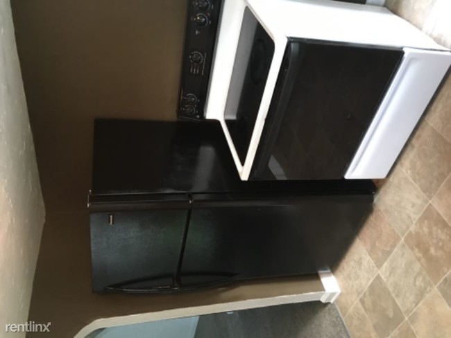 Foto del edificio - 2 br, 1 bath Apartment - 445 S Dexter