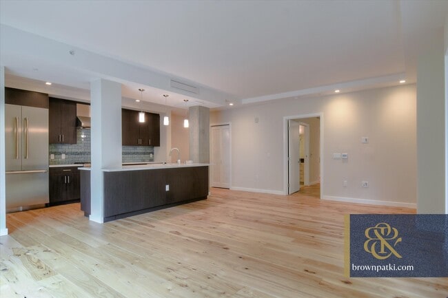 Foto del edificio - 1733 Powell St