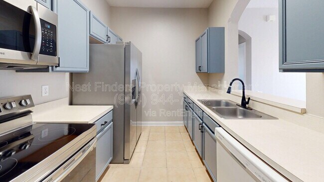 Building Photo - 7990 Baymeadows Rd E