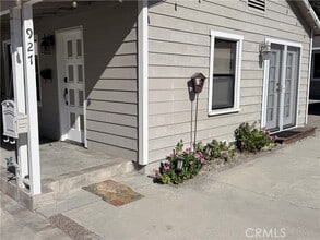 Building Photo - 927 El Dorado St