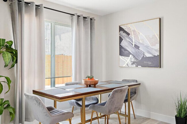 Building Photo - 3850 S 18th St