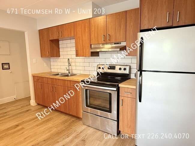 Building Photo - 471 Tecumseh Rd W