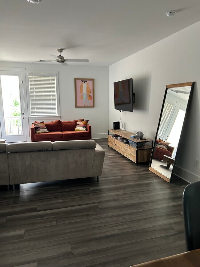 Foto del edificio - 1505 Layton Ln NW