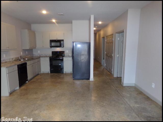Foto del edificio - 2216 Wilson Rd