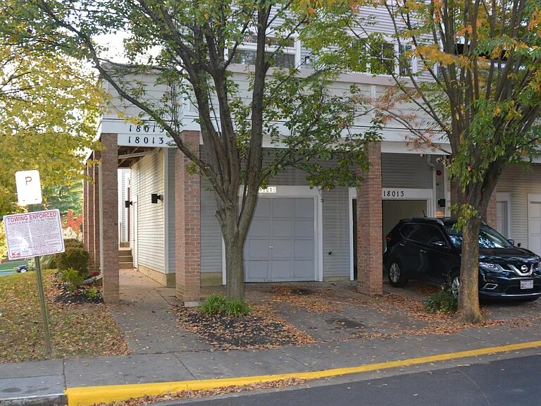 Foto principal - 18013 Royal Bonnet Cir