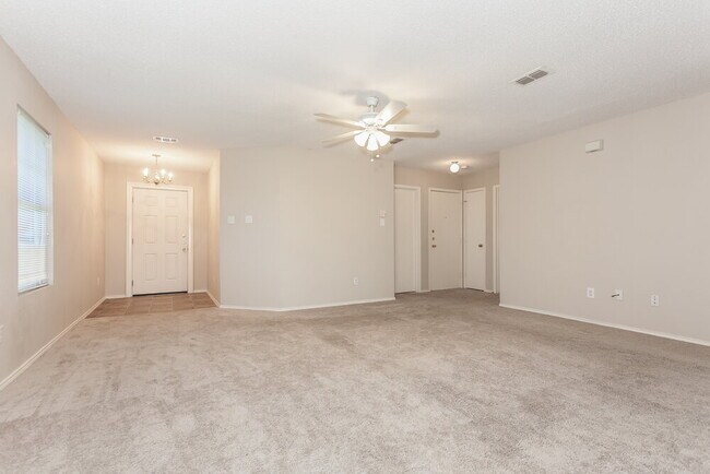 Building Photo - 918 Anvil Creek Dr