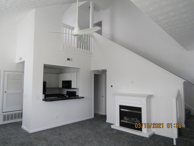 Building Photo - 13327 Prospect Glen Way