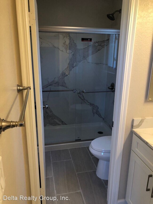 Building Photo - 4 br, 3 bath House - 2774 Seabreeze Drive