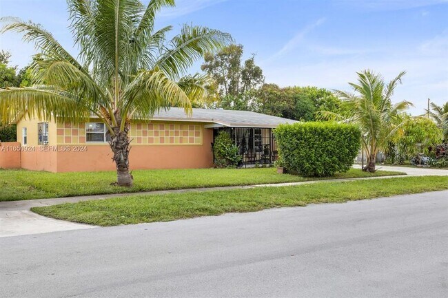 Foto del edificio - 18930 NW 14th Ave